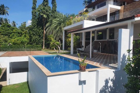 Villa in Ko Samui, Thailand 5 bedrooms № 138169 - photo 10
