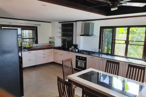 Villa in Ko Samui, Thailand 5 bedrooms № 138169 - photo 9