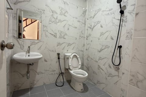 Townhouse à Phuket, Thaïlande 3 chambres № 138173 - photo 11