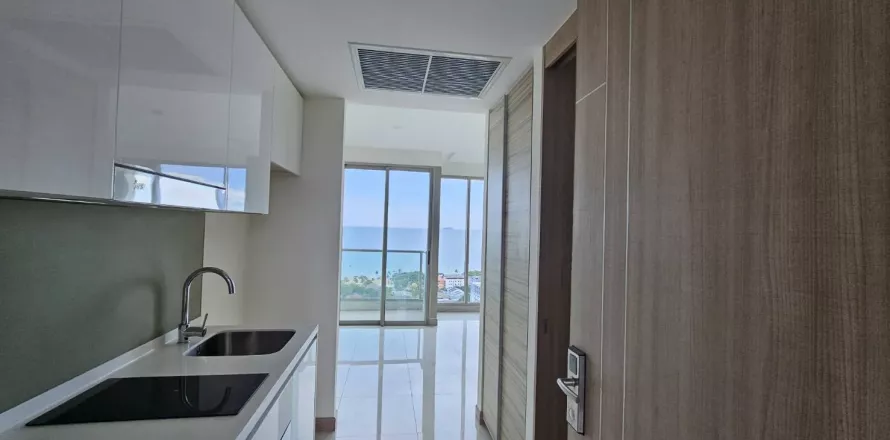 Studio in the Condo in Pattaya, Thailand  № 138171