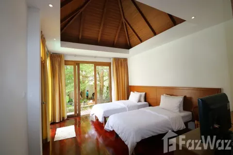 House in Phuket, Thailand 3 bedrooms № 139172 - photo 16