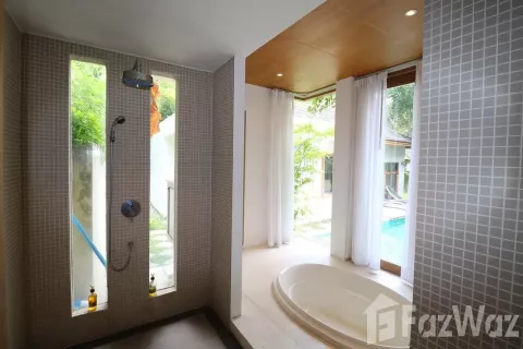 House in Phuket, Thailand 3 bedrooms № 139172 - photo 20
