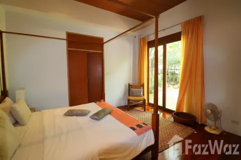 House in Phuket, Thailand 3 bedrooms № 139172 - photo 17
