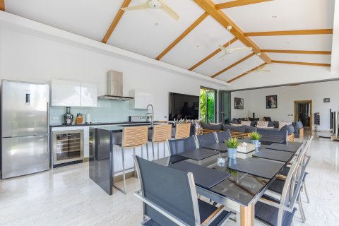 Вилла в Пхукете, Таиланд с 4 спальнями  № 139171 - фото 2