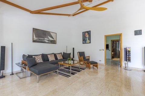 Вилла в Пхукете, Таиланд с 4 спальнями  № 139171 - фото 5