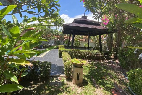 Villa in Pattaya, Thailand 3 bedrooms № 162118 - photo 10