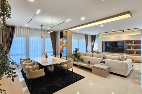 Maison à Bang Kaeo, Thaïlande 4 chambres № 162117 - photo 4