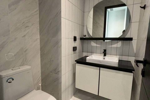 Studio in the Condo in Khlong San, Bangkok, Thailand  № 162119 - photo 6