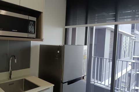 Studio in the Condo in Huai Khwang, Bangkok, Thailand  № 173810 - photo 6