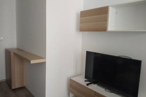 Studio in the Condo in Huai Khwang, Bangkok, Thailand  № 173810 - photo 3