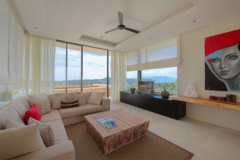 House in Ko Samui, Thailand 5 bedrooms № 180695 - photo 9
