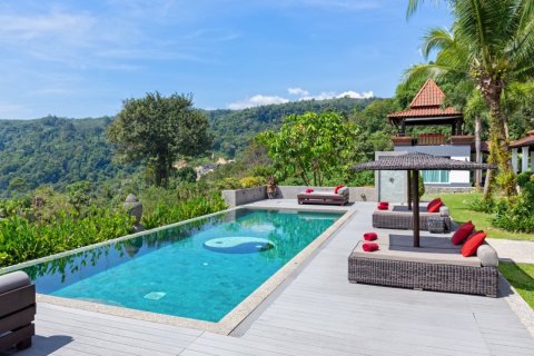 House in Phuket, Thailand 8 bedrooms № 180700 - photo 7