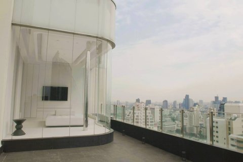 Penthouse in Bangkok, Thailand 4 bedrooms № 180699 - photo 9