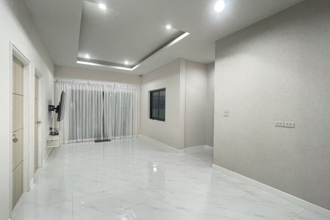 House in Hua Hin, Thailand 3 bedrooms № 141313 - photo 9