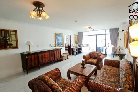 Condominio de 3 dormitorios en Jomtien Beach, Pattaya, Tailandia № 213064 - foto 3