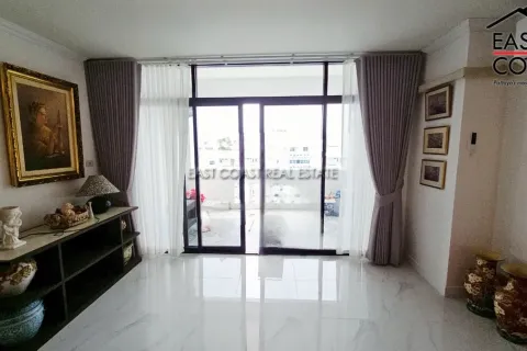 Condominio de 3 dormitorios en Jomtien Beach, Pattaya, Tailandia № 213064 - foto 7