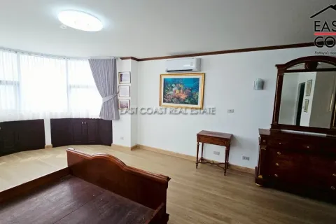 Condominio de 3 dormitorios en Jomtien Beach, Pattaya, Tailandia № 213064 - foto 20