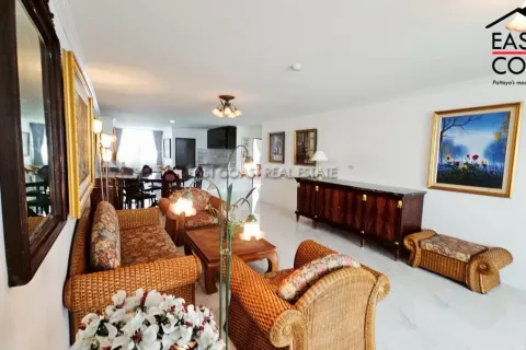 Condominio de 3 dormitorios en Jomtien Beach, Pattaya, Tailandia № 213064 - foto 5