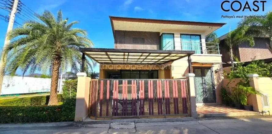 Casa de 3 dormitorios en Pattaya, Tailandia № 213060