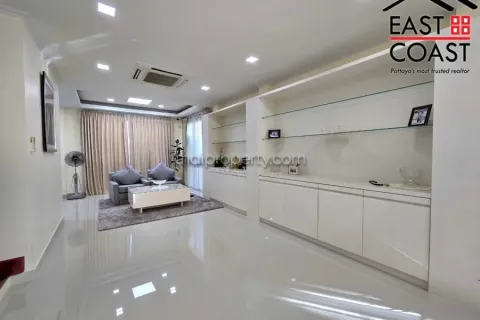 Casa de 3 dormitorios en Pattaya, Tailandia № 213060 - foto 13