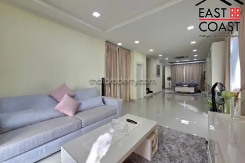 Casa de 3 dormitorios en Pattaya, Tailandia № 213060 - foto 12