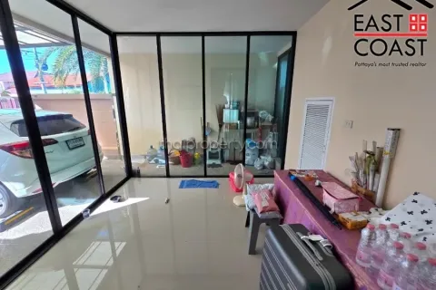 Casa de 3 dormitorios en Pattaya, Tailandia № 213060 - foto 18