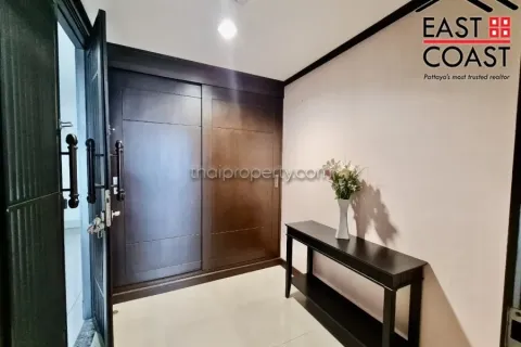 Condominio de 2 dormitorios en Pattaya, Tailandia № 213066 - foto 2