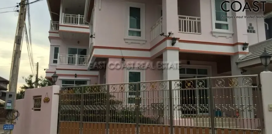 Casa de 6 dormitorios en Jomtien Beach, Pattaya, Tailandia № 213065