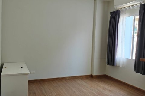 Townhouse in Lat Phrao, Bangkok, Thailand 3 bedrooms № 163601 - photo 8
