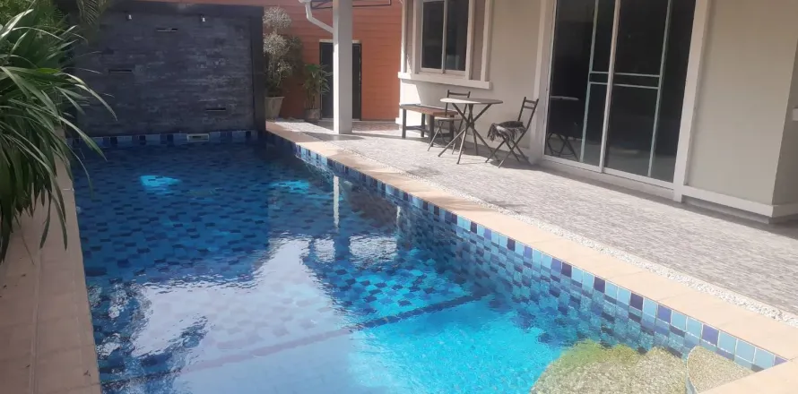 House in Hua Hin, Thailand 3 bedrooms № 163599