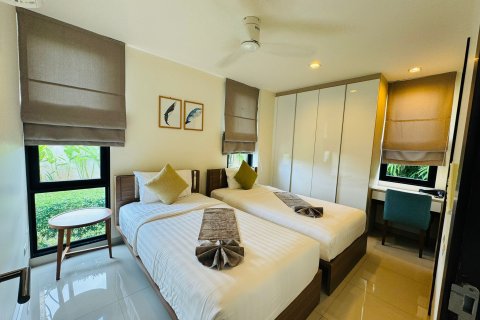 Villa in Phuket, Thailand 5 bedrooms № 163600 - photo 4