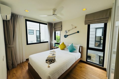 Villa in Phuket, Thailand 5 bedrooms № 163600 - photo 21