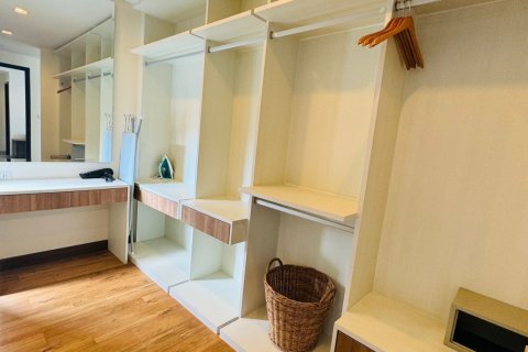 Villa in Phuket, Thailand 5 bedrooms № 163600 - photo 16