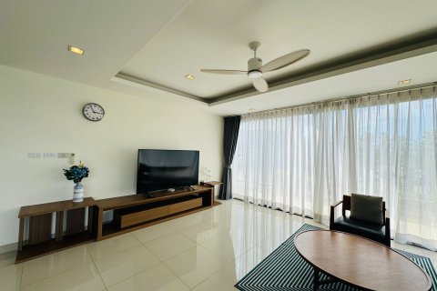 Villa in Phuket, Thailand 5 bedrooms № 163600 - photo 2