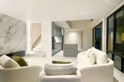 Villa in Phuket, Thailand 3 bedrooms № 146014 - photo 8