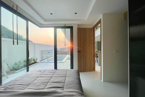 Villa in Phuket, Thailand 3 bedrooms № 146014 - photo 11