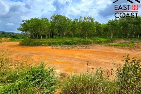 Terreno en Pattaya, Tailandia № 213355 - foto 15