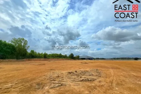 Terreno en Pattaya, Tailandia № 213355 - foto 9