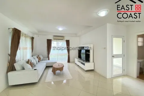 Casa de 3 dormitorios en Pattaya, Tailandia № 213360 - foto 4