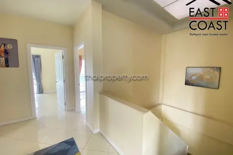Casa de 3 dormitorios en Pattaya, Tailandia № 213360 - foto 13