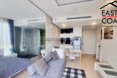 Condominio de 1 dormitorio en Jomtien Beach, Pattaya, Tailandia № 213358 - foto 4