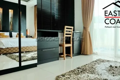 Casa de 4 dormitorios en Pattaya, Tailandia № 213359 - foto 9