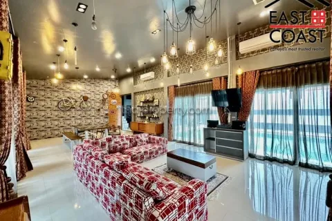 Casa de 2 dormitorios en Pattaya, Tailandia № 213356 - foto 3