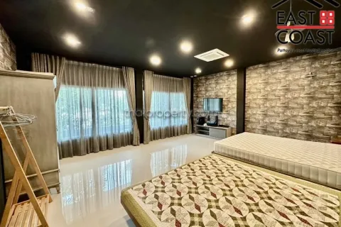 Casa de 2 dormitorios en Pattaya, Tailandia № 213356 - foto 14