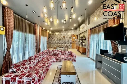 Casa de 2 dormitorios en Pattaya, Tailandia № 213356 - foto 2