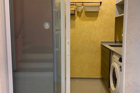 Студия в кондо в Дин Даенге, Бангкок, Таиланд № 153420 - фото 7