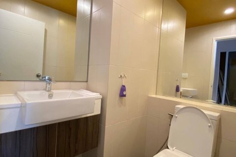 Студия в кондо в Дин Даенге, Бангкок, Таиланд № 153420 - фото 9