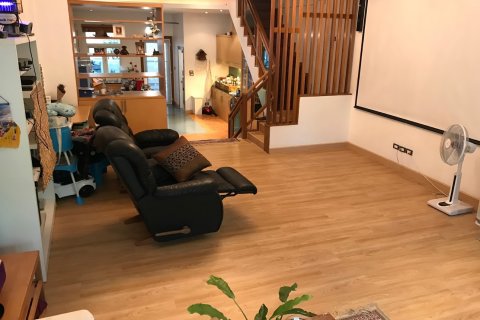 Дом в Бангкоке, Таиланд с 4 спальнями  № 143758 - фото 3