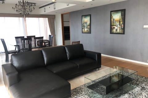 Condo in Yan Nawa, Bangkok, Thailand, 3 bedrooms  № 143760 - photo 5