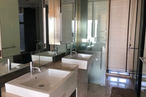 Condo in Yan Nawa, Bangkok, Thailand, 3 bedrooms  № 143760 - photo 9